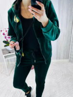 Veluur dressikomplekt -seest uhtud