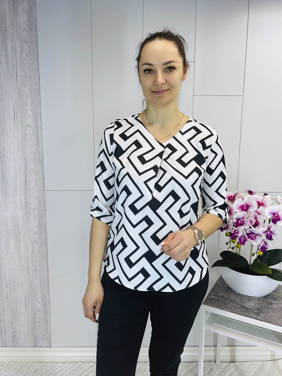 IMG_E6840.jpg Must-valge pluus - Image 1