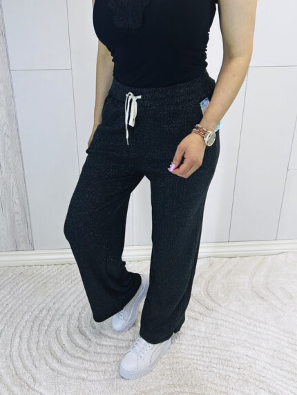 Säraniidiga puuvillased püksid