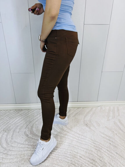 Mugavad ja pehmed püksid - Image 2