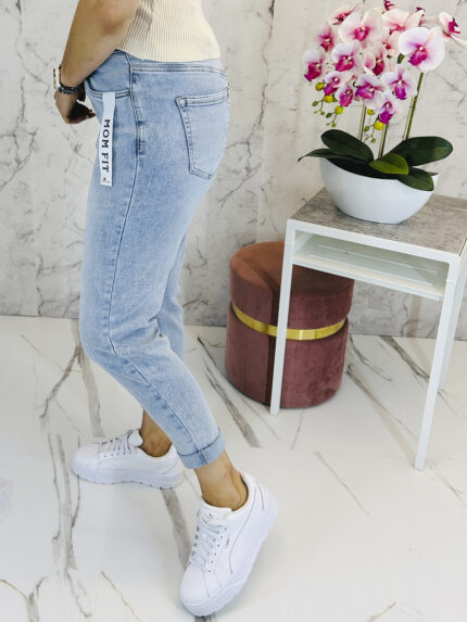 Mom fit teksased - Image 3